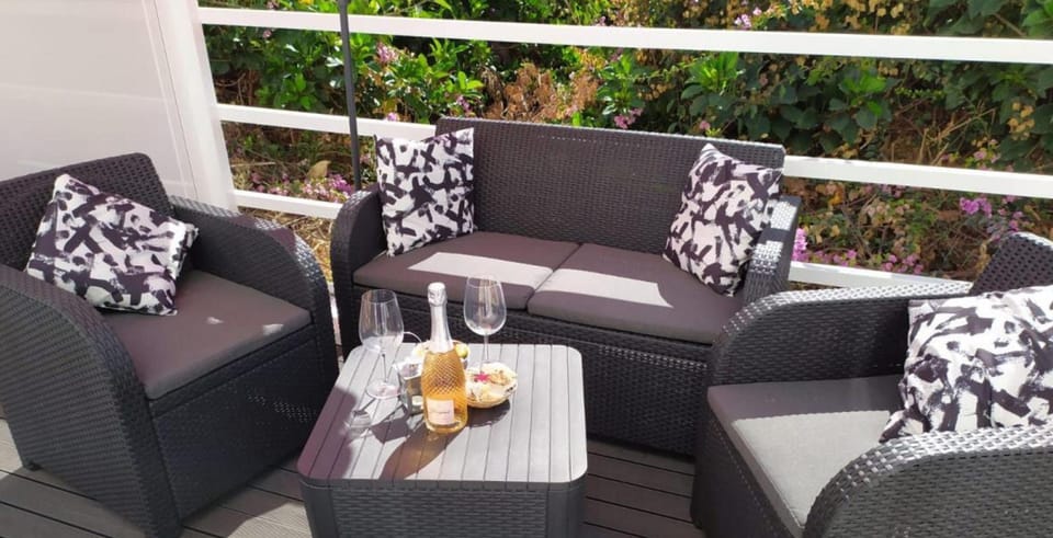 Studio, Smoking, Patio | Terrace/patio