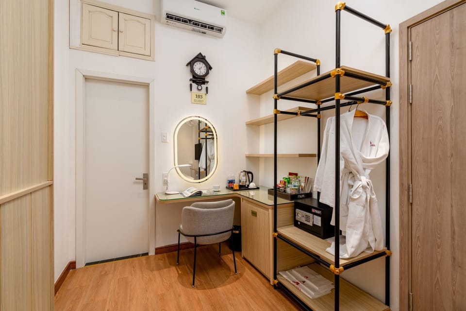 Superior Double Room | Minibar, in-room safe, iron/ironing board, travel crib