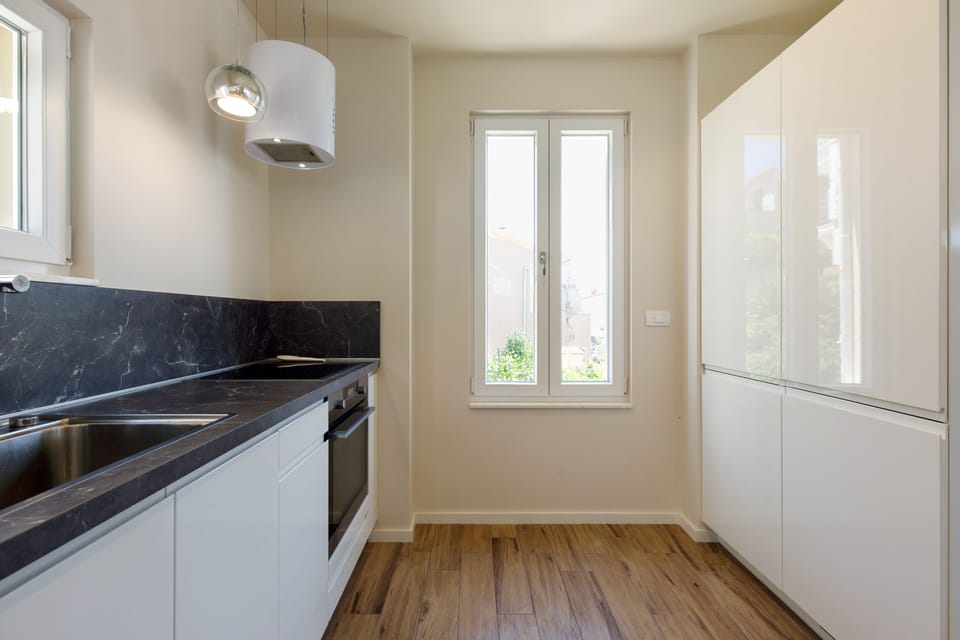 Luxury Villa | Private kitchen | Electric kettle, dining tables