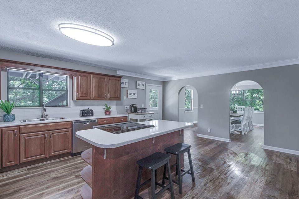 Kitchen 1