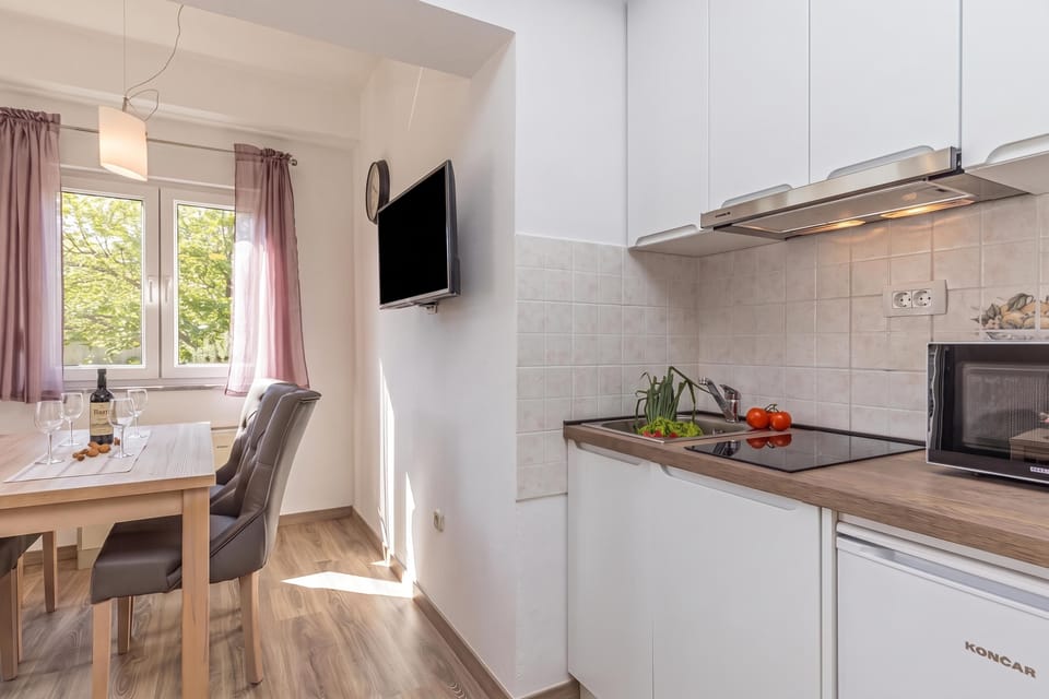 Kitchenette