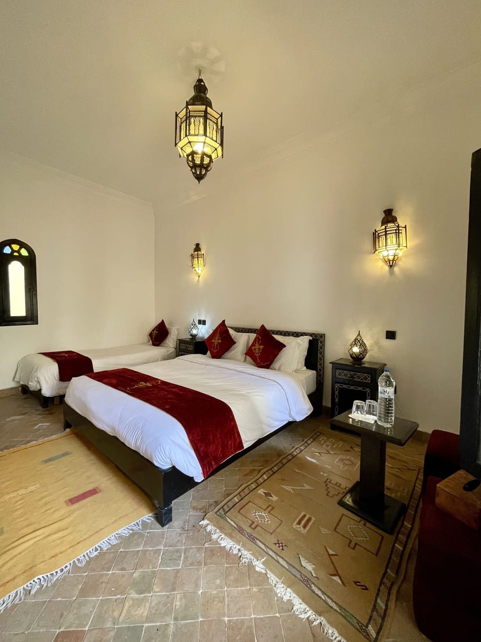Family Room, 1 Bedroom, Ensuite, Courtyard View | Premium bedding, blackout drapes, free cribs/infant beds, free WiFi