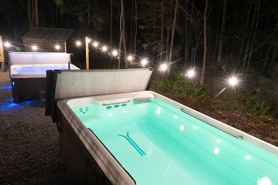 Heated lap pool-year round-shared with other cabins