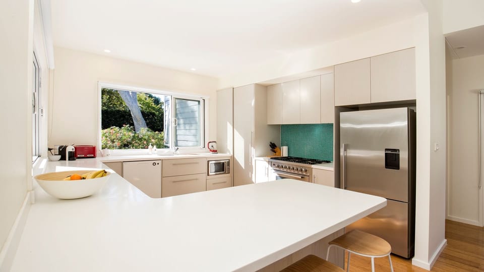 Fantastic chef's kitchen for preparing gourmet meals