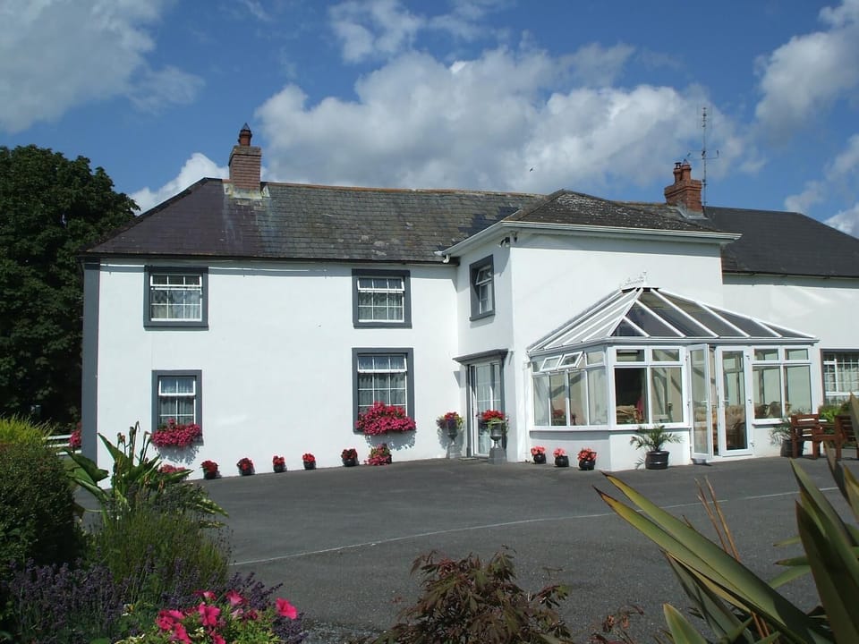 Grove Farm House B&B Bed and Breakfast in County Kilkenny