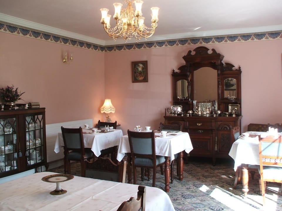 Grove Farm House B&B Bed and Breakfast in County Kilkenny