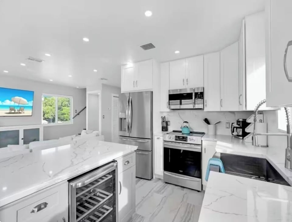 Anchors Aweigh - Fully Equipped Kitchen
