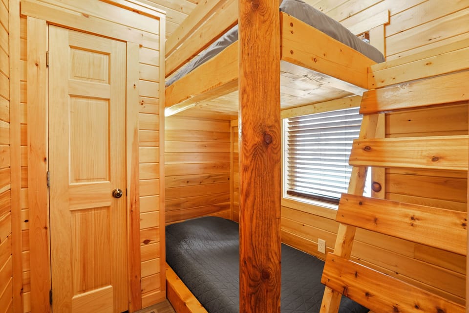 Bunk room