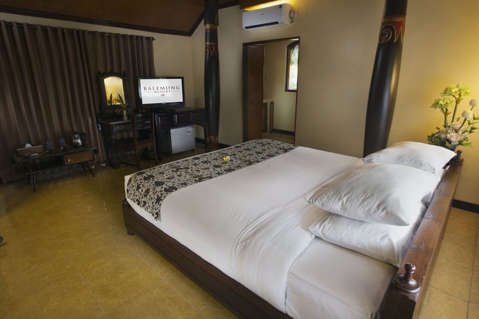 Executive Room | Premium bedding, minibar, desk, free WiFi