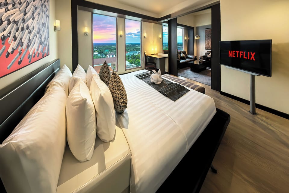 Minibar, in-room safe, desk, soundproofing