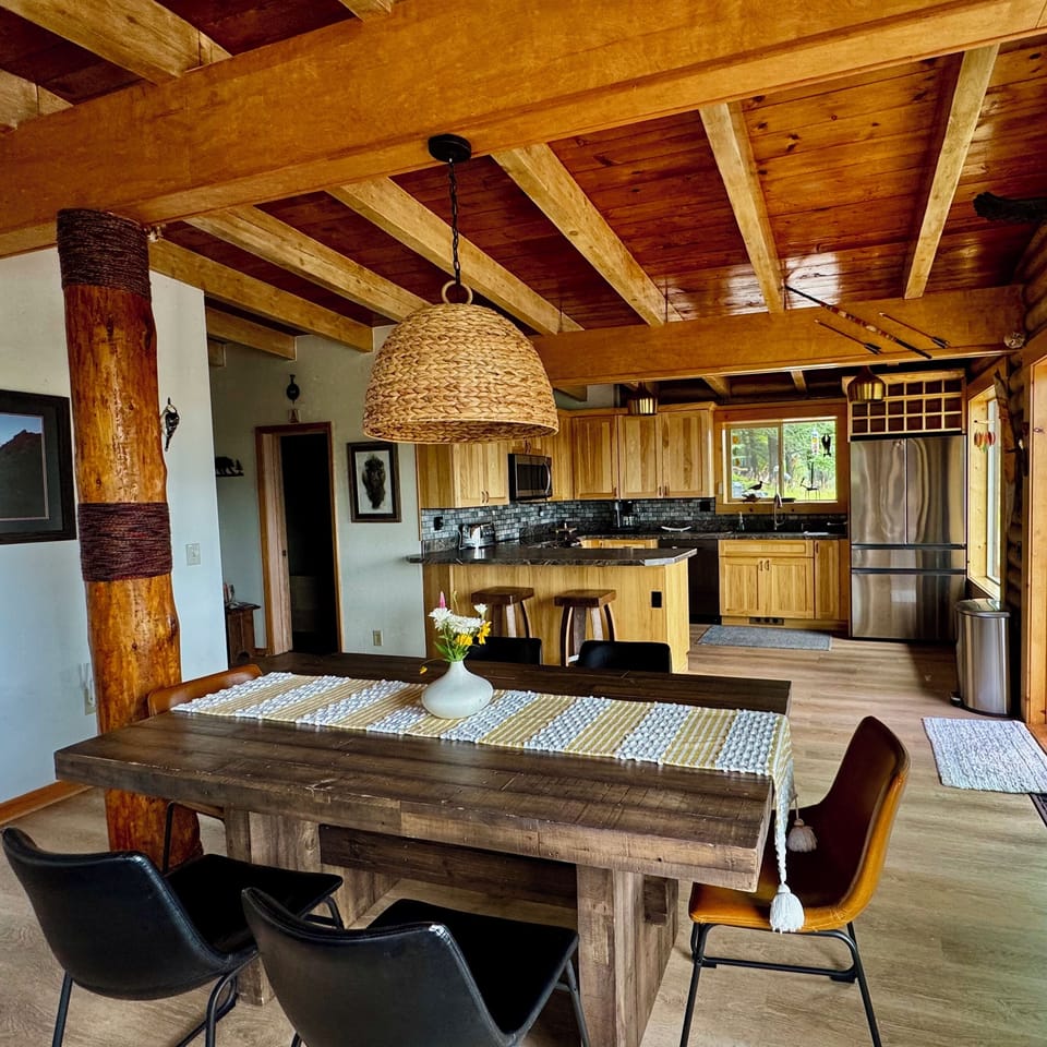 Downstairs Kitchen 