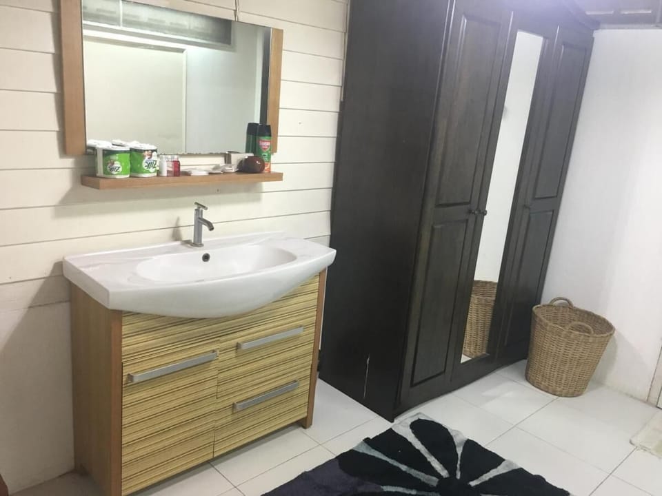 Beachfront Superior Family Bungalow | Minibar, desk, rollaway beds (surcharge), WiFi (free)