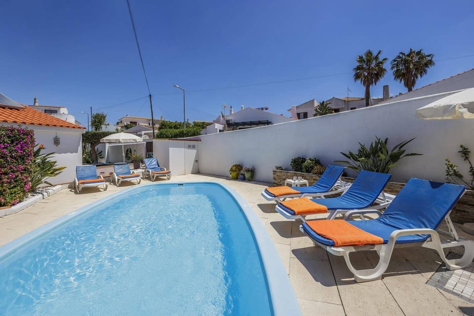 Villa Dela image