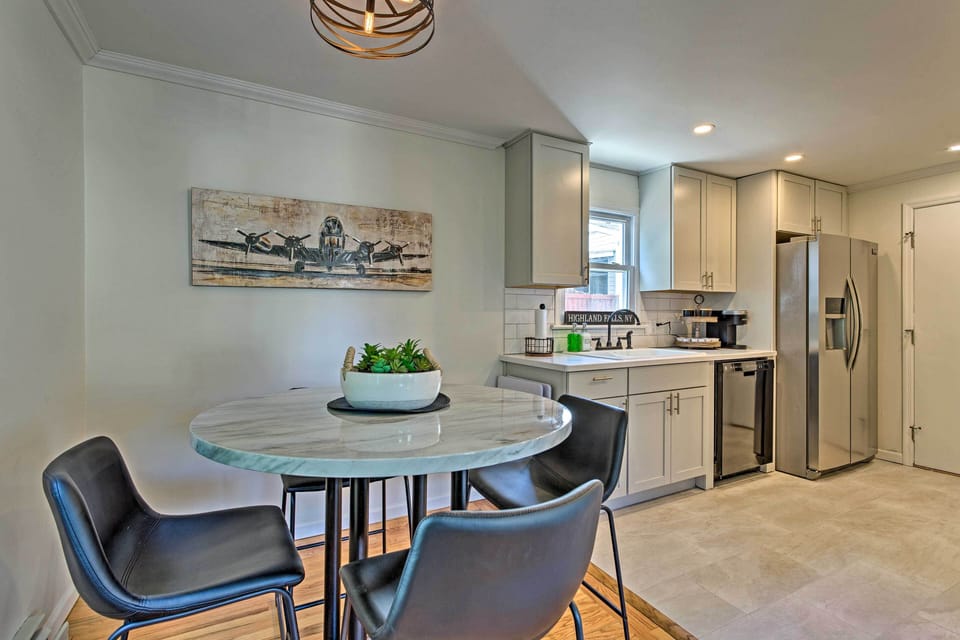 Breakfast Nook
