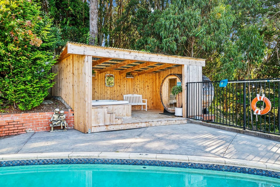 Serene canyon view with pool, hot tub & cedar barrel sauna