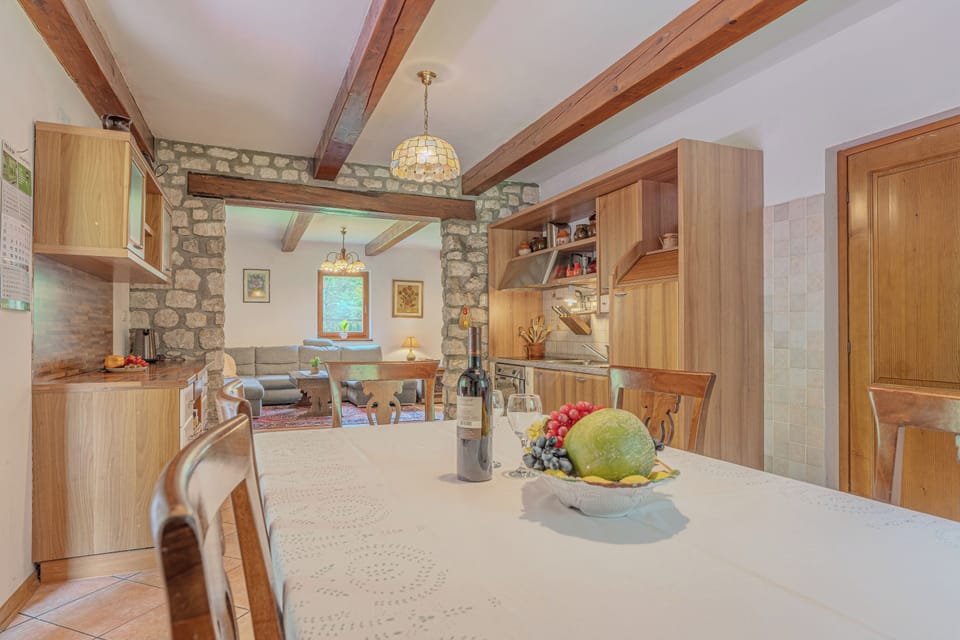 Kitchen and dining area