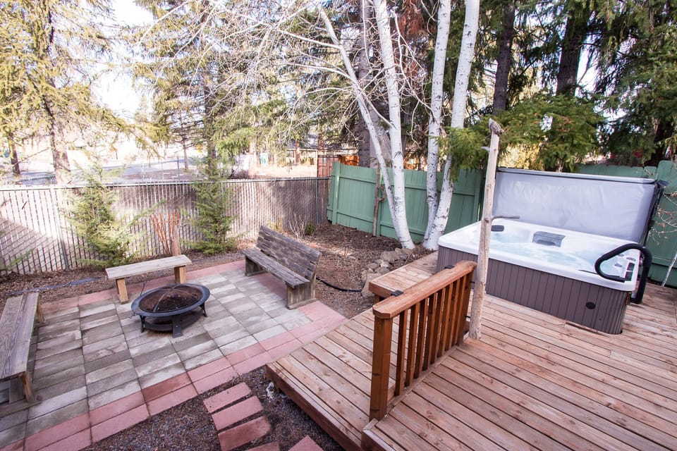 Build a fire and enjoy the warmth while sitting at the firepit. 