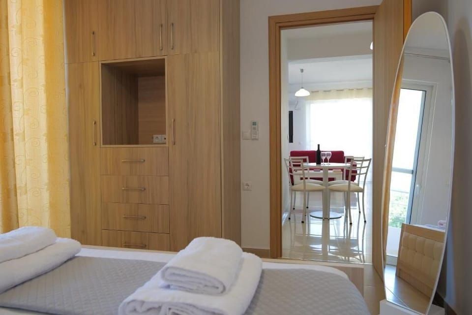 Apartment, 1 Bedroom, Balcony, Sea View | In-room safe, blackout drapes, soundproofing, free cribs/infant beds