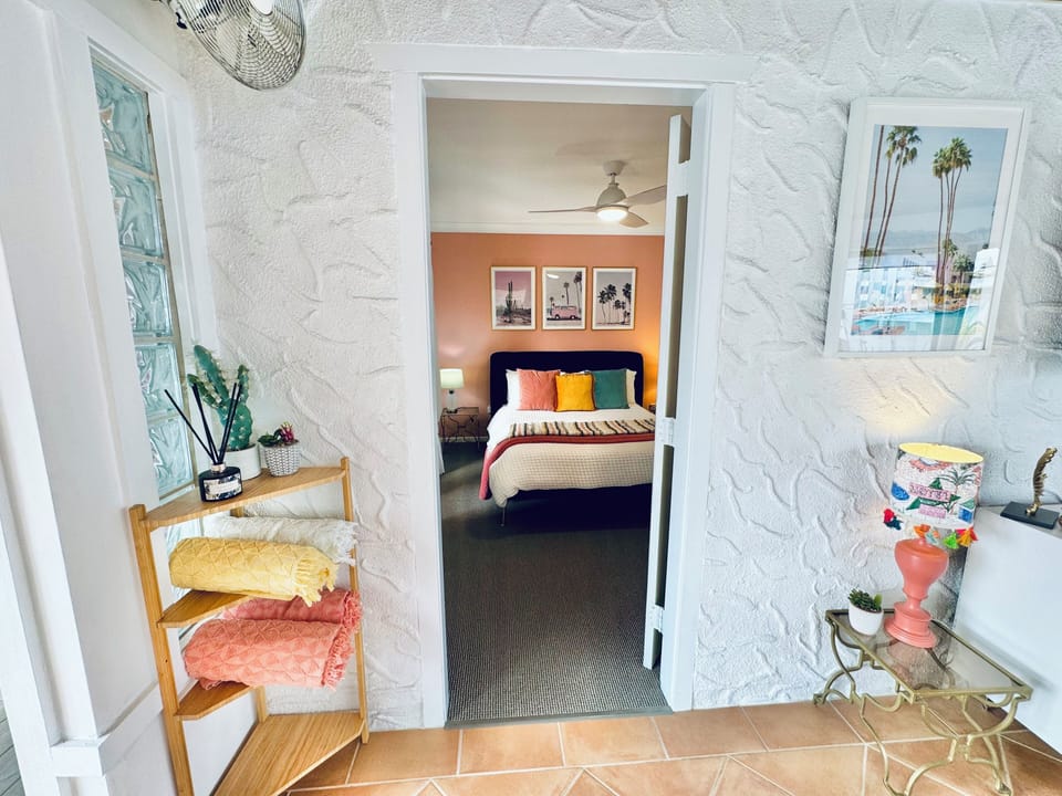 Entry to bedroom1