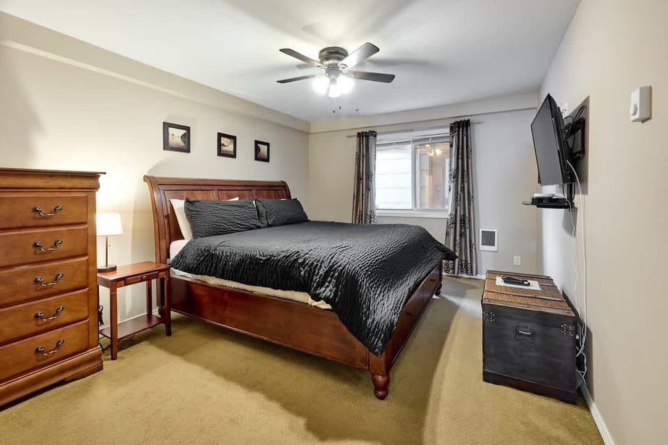 Private bedroom