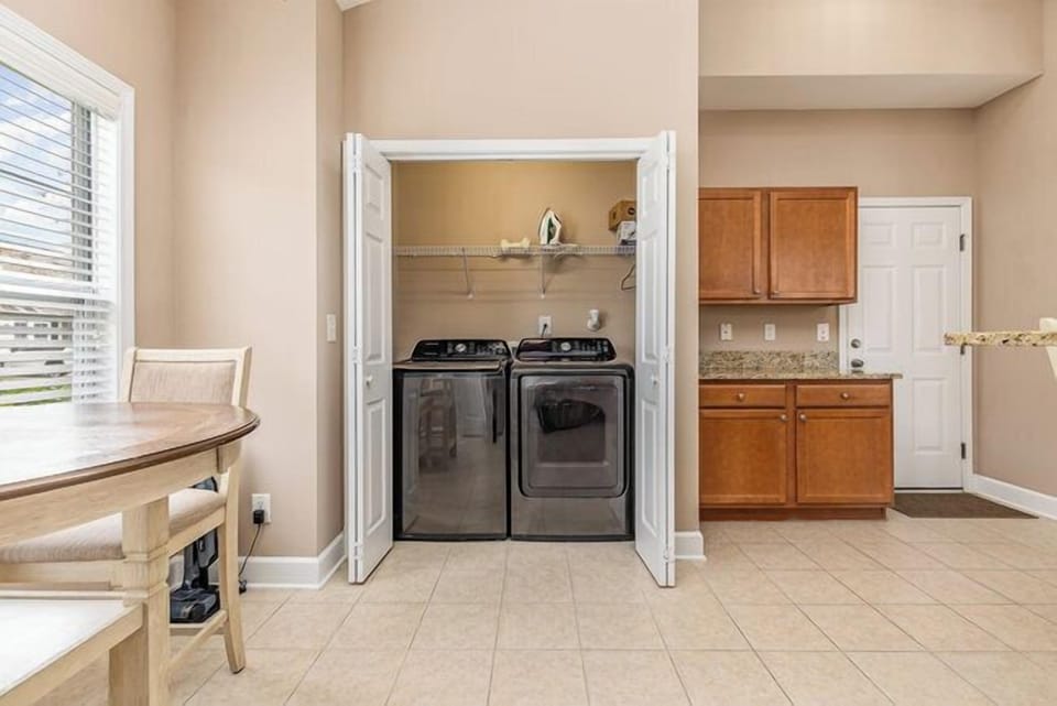 Downstairs Laundry Area