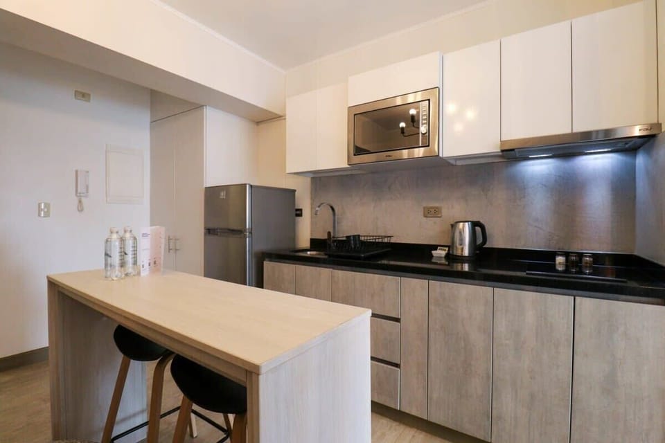 Open Kitchen