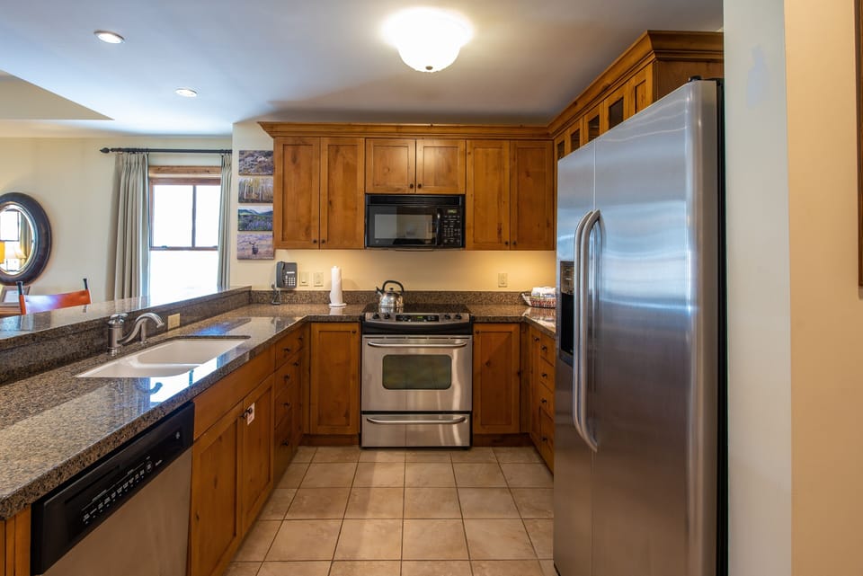 Indoors, Room, Flooring, Oven, Kitchen