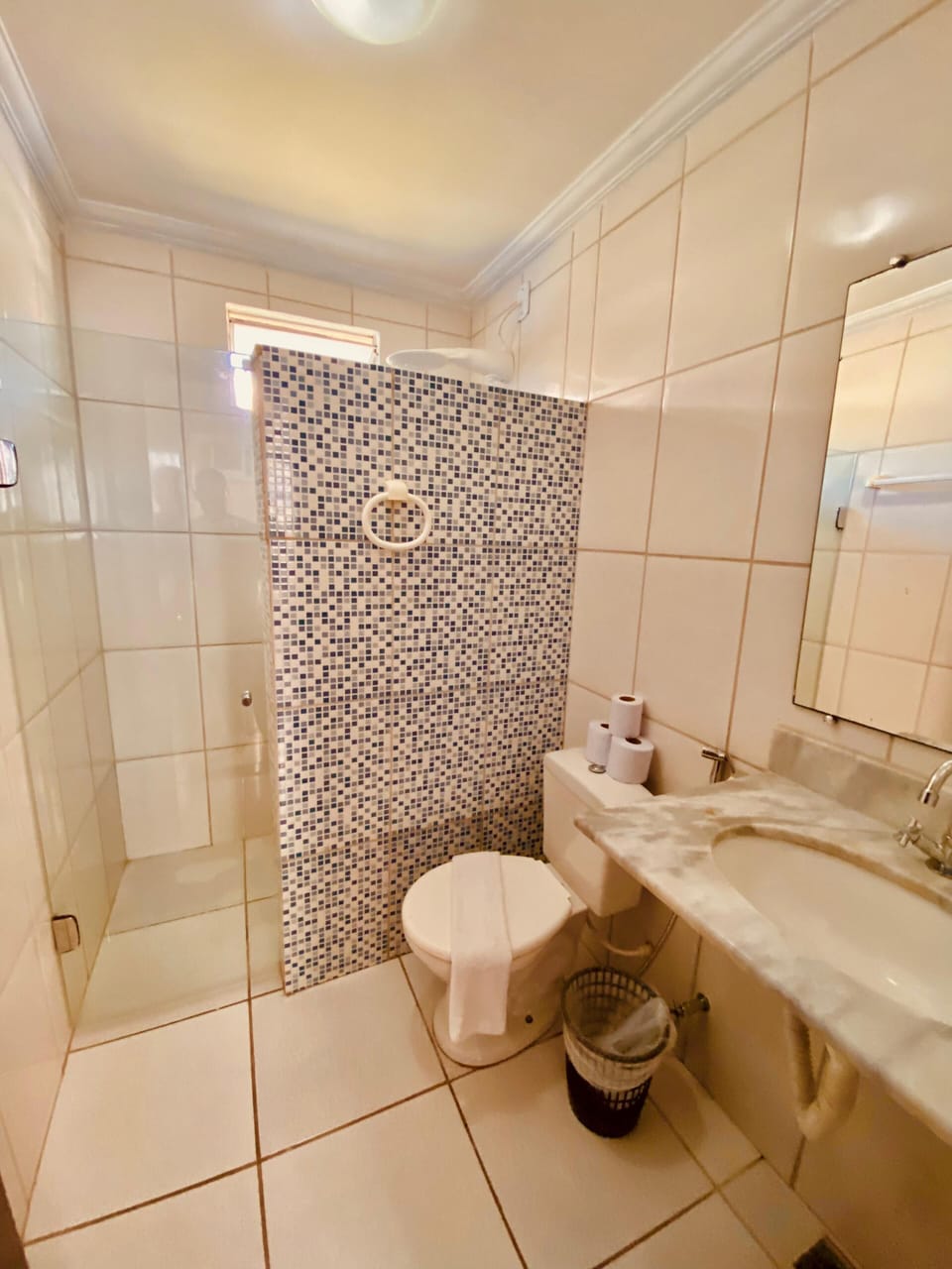 Economy Triple Room | Bathroom | Shower, towels