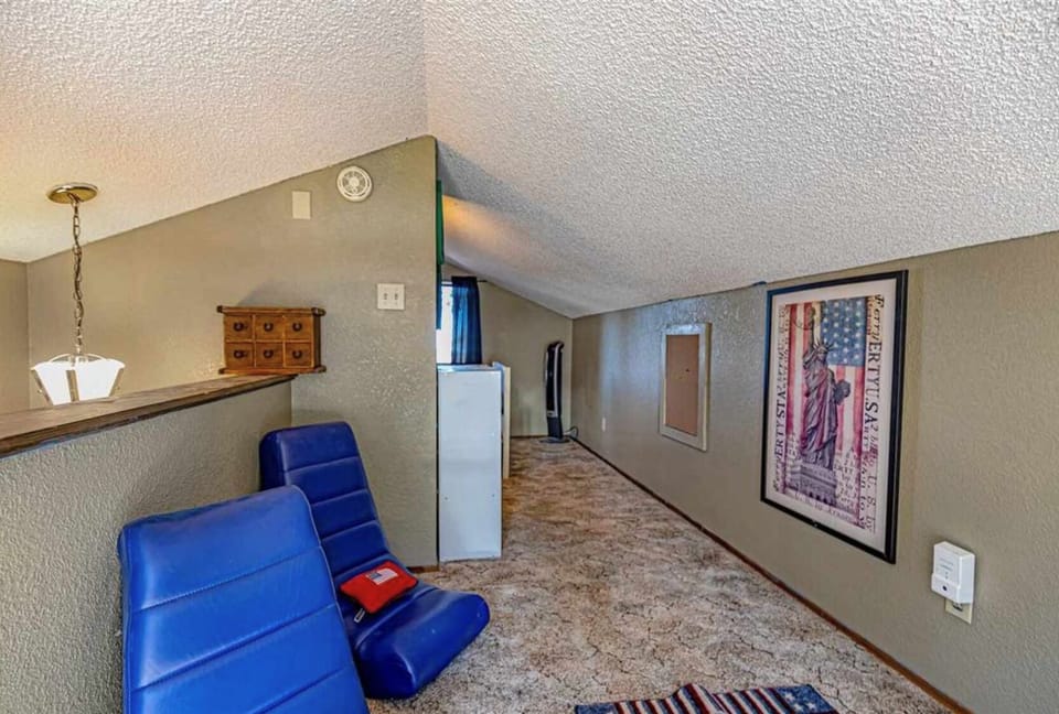 Kids lounge upstairs
