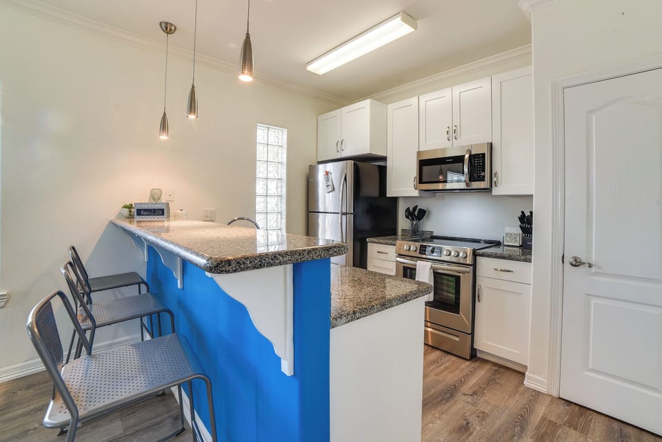Kitchen | Fully Equipped | Stainless Steel Appliances
