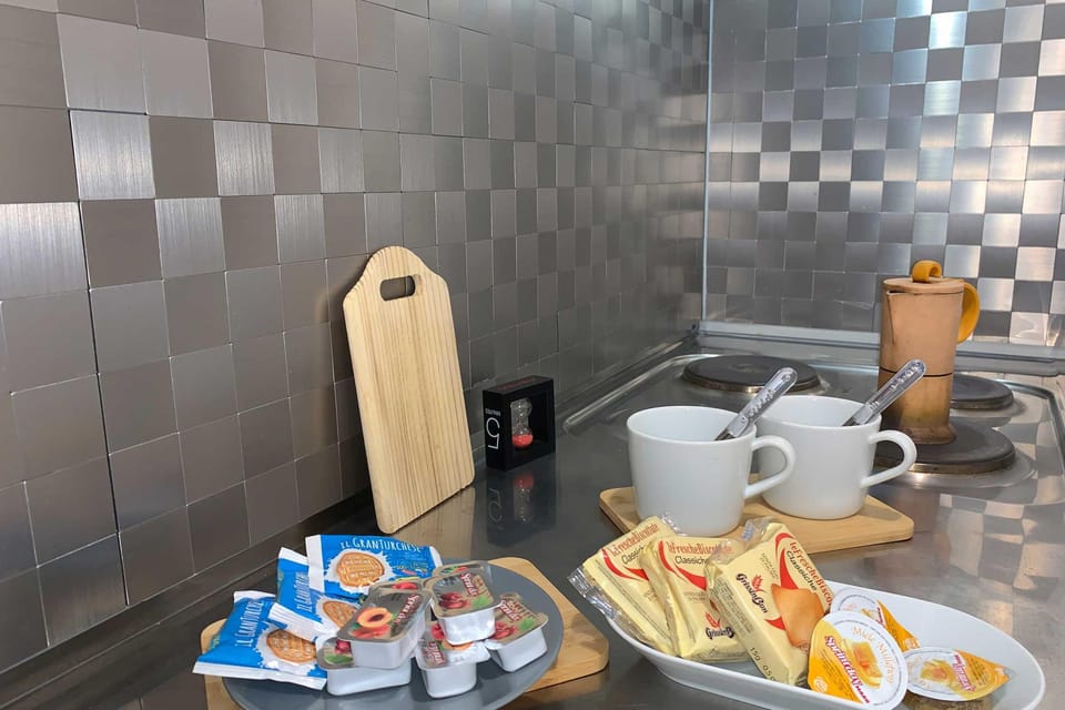 Family Studio (Residence Palace) | Food and drink