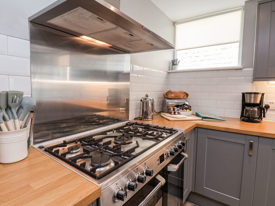 Fridge, microwave, dishwasher, electric kettle