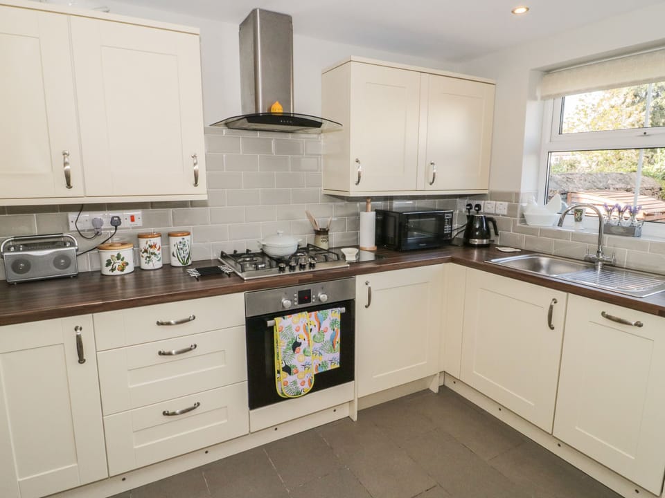 Cottage | Interior