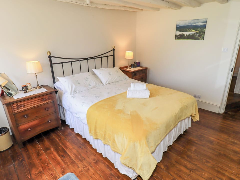 Cottage | Interior