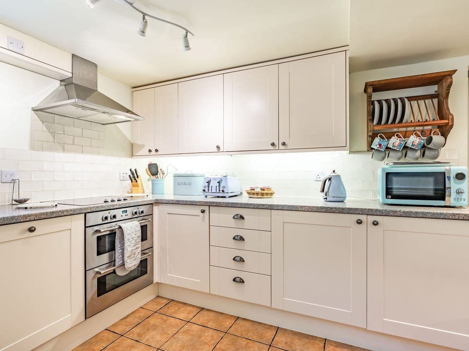 Cottage | Interior