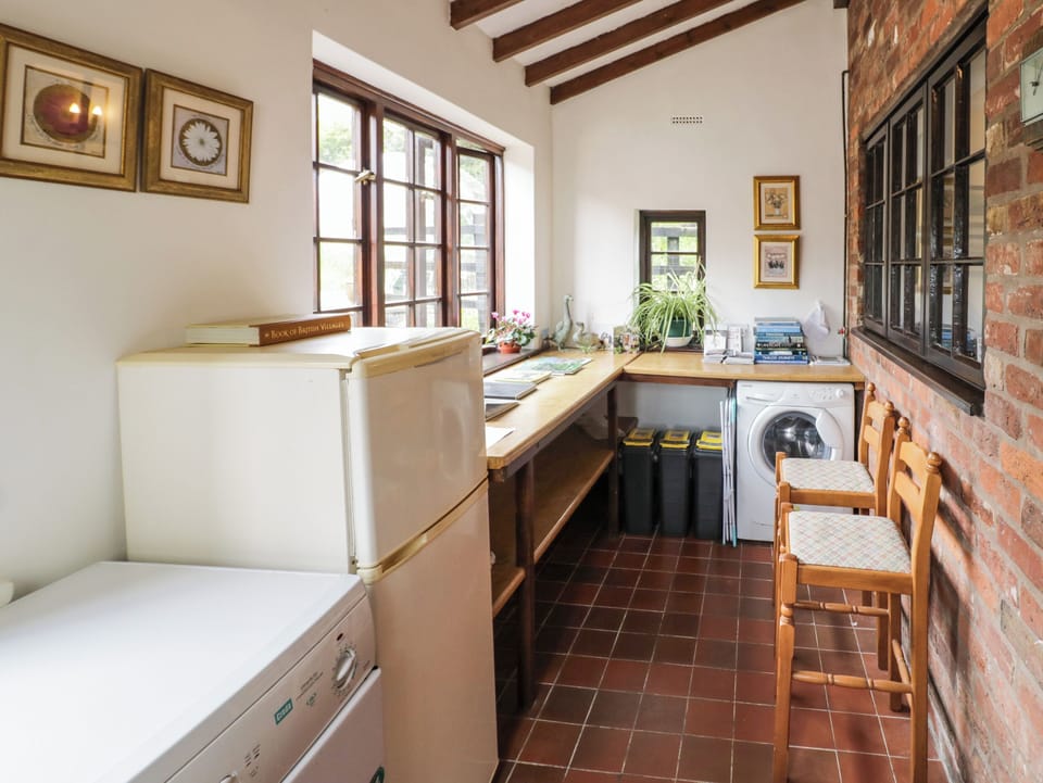 Cottage | Interior