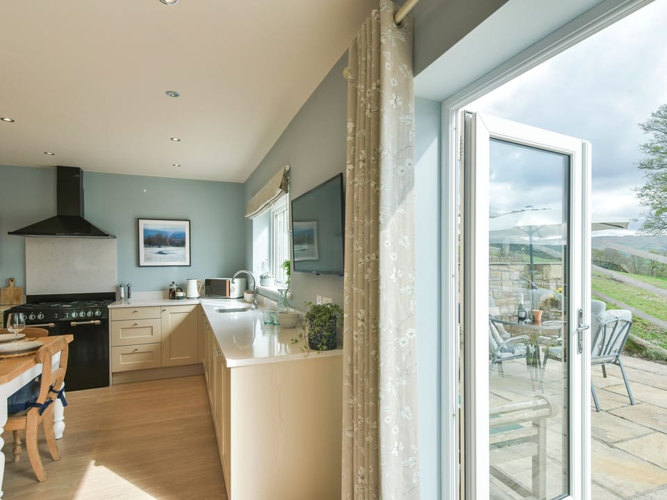 Cottage | Interior