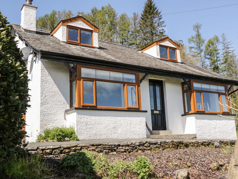 Cottage | Interior