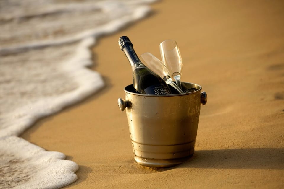Footprints - Transition Effortlessly to Vacation Mode