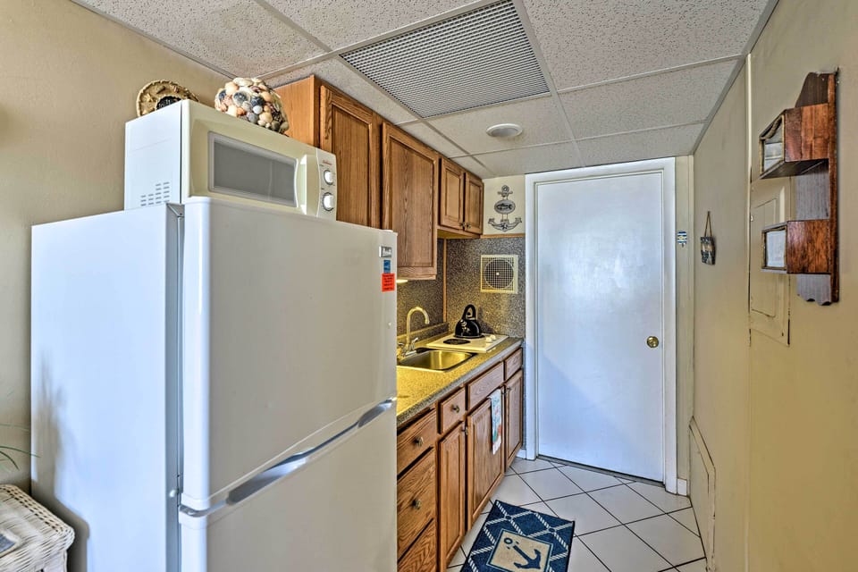 Kitchen | Well-Equipped