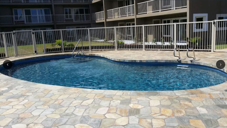 Very nice pool area