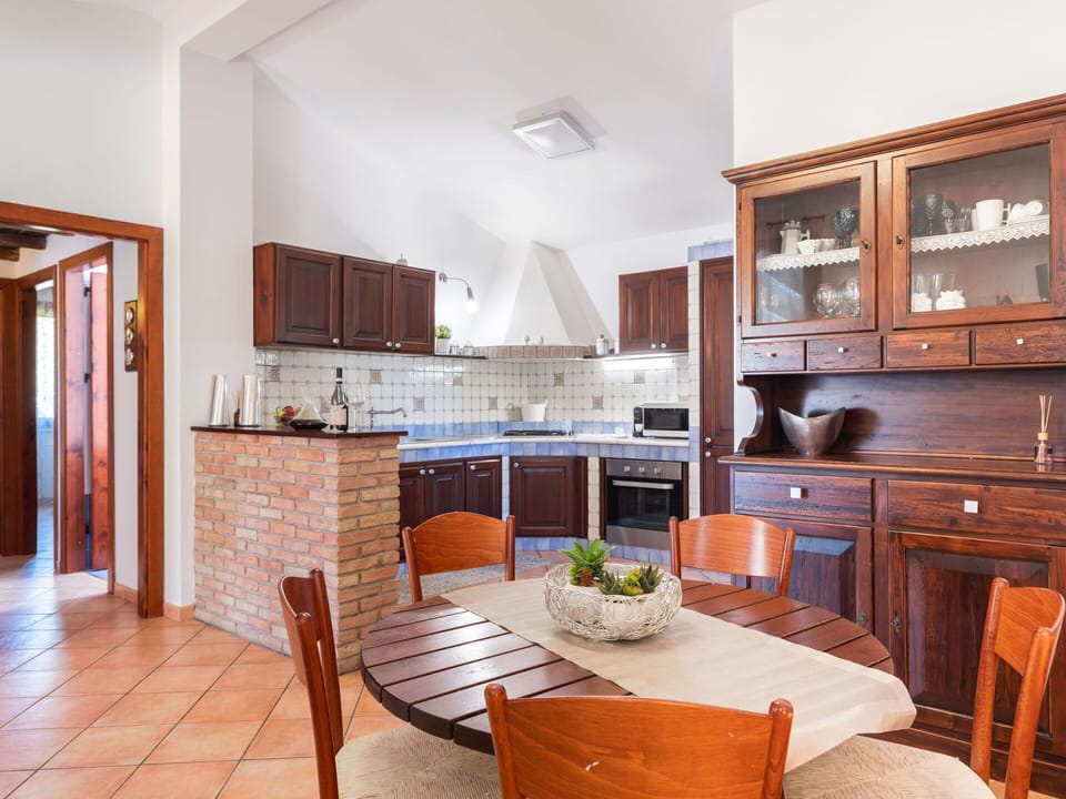 Furniture, Cabinetry, Countertop, Kitchen, Wood, Living Room, Chair, Table, Interior Design, Flooring