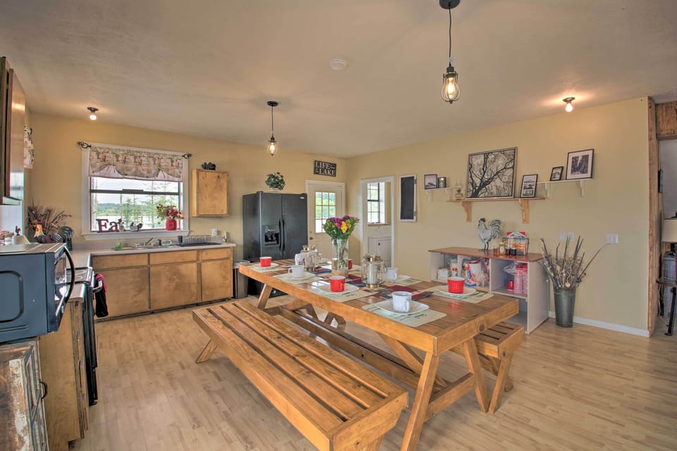 Kitchen | Dishware/Flatware