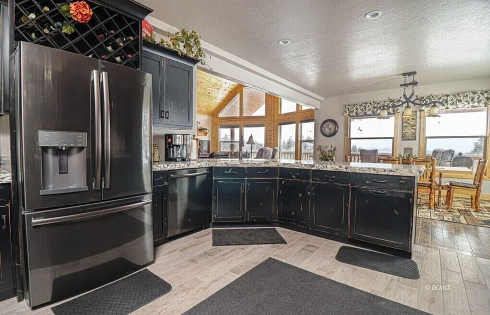 Everything you need in this oversized kitchen 