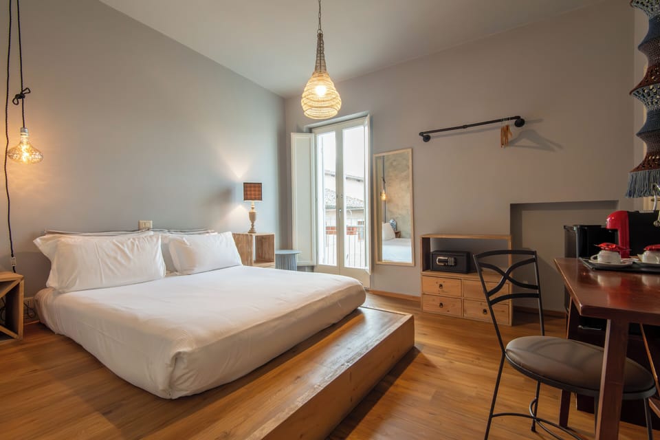 Superior Double or Twin Room | In-room safe, individually decorated, desk, free WiFi