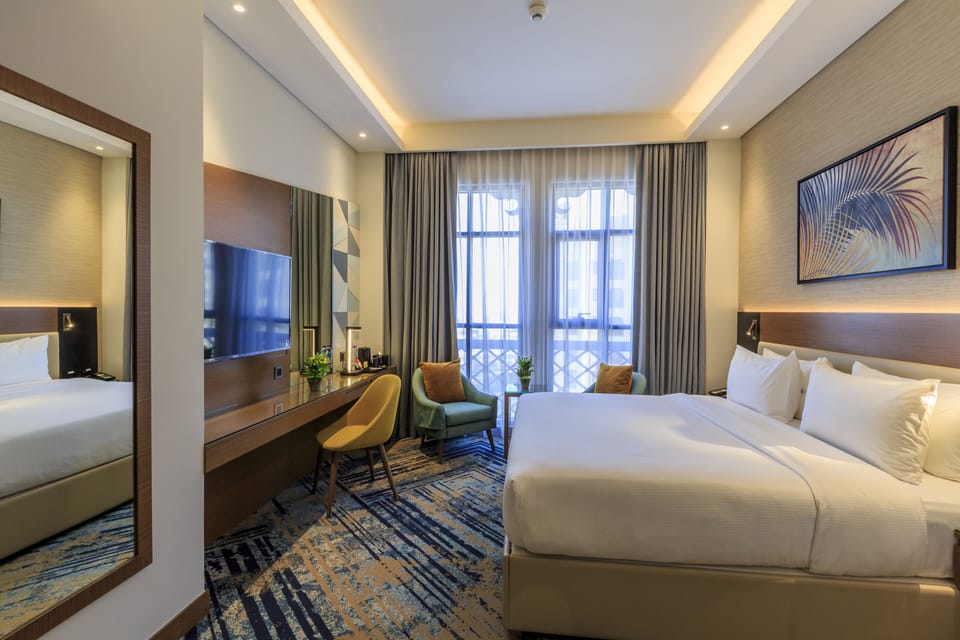 Minibar, in-room safe, individually furnished, desk