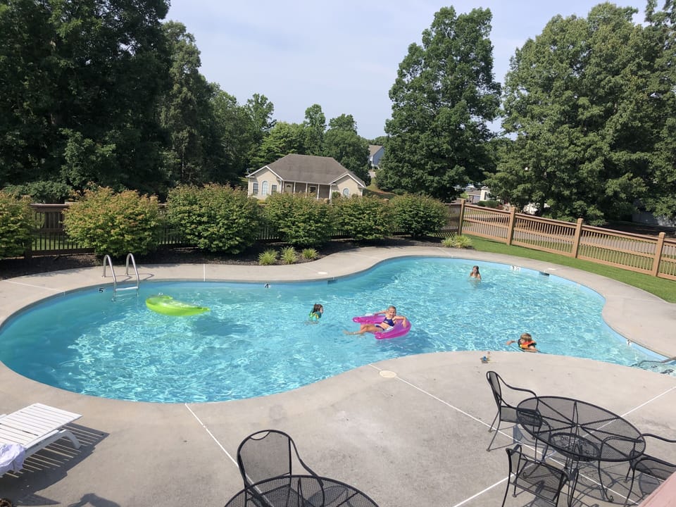 Community pool