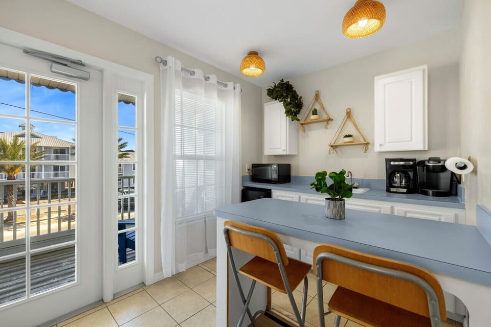 Daisy kitchen