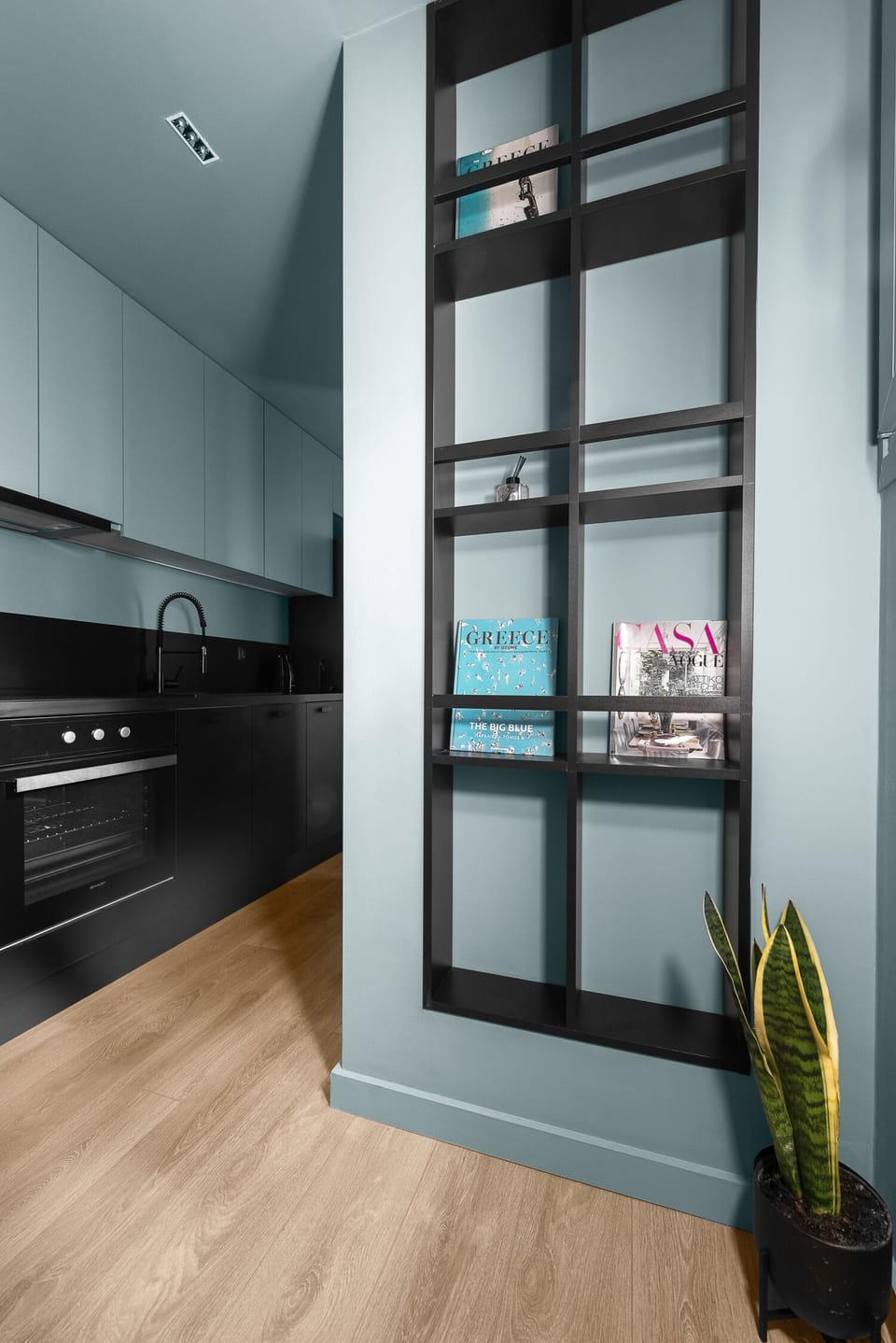 Comfort Apartment | Private kitchen | Fridge, oven, electric kettle, toaster