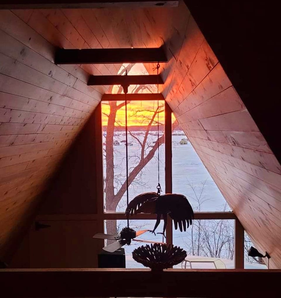 Lake and sunset view throughout the entire home 